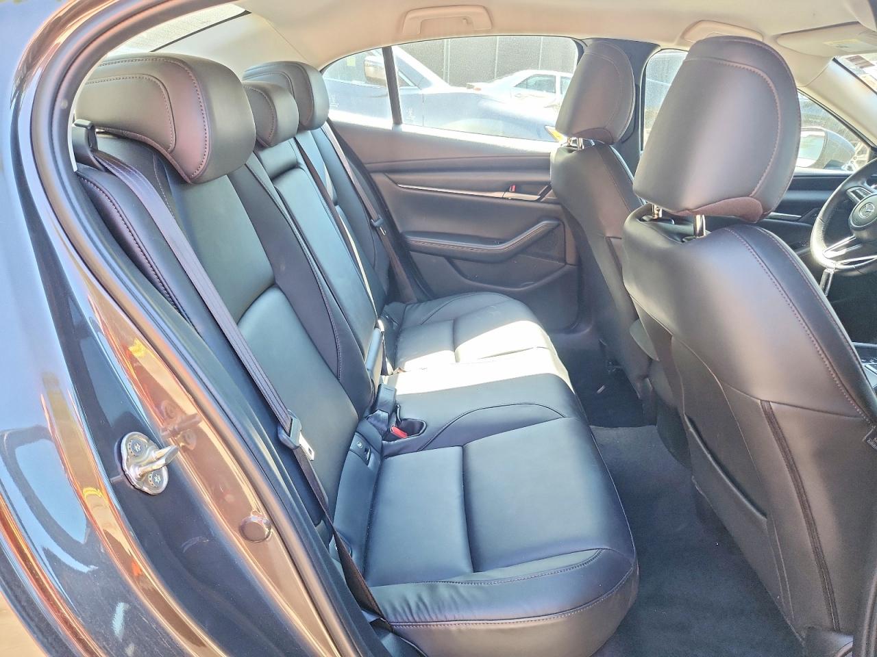 2022 Mazda 3 VIN JM1BPABLXN1501691 photo 10