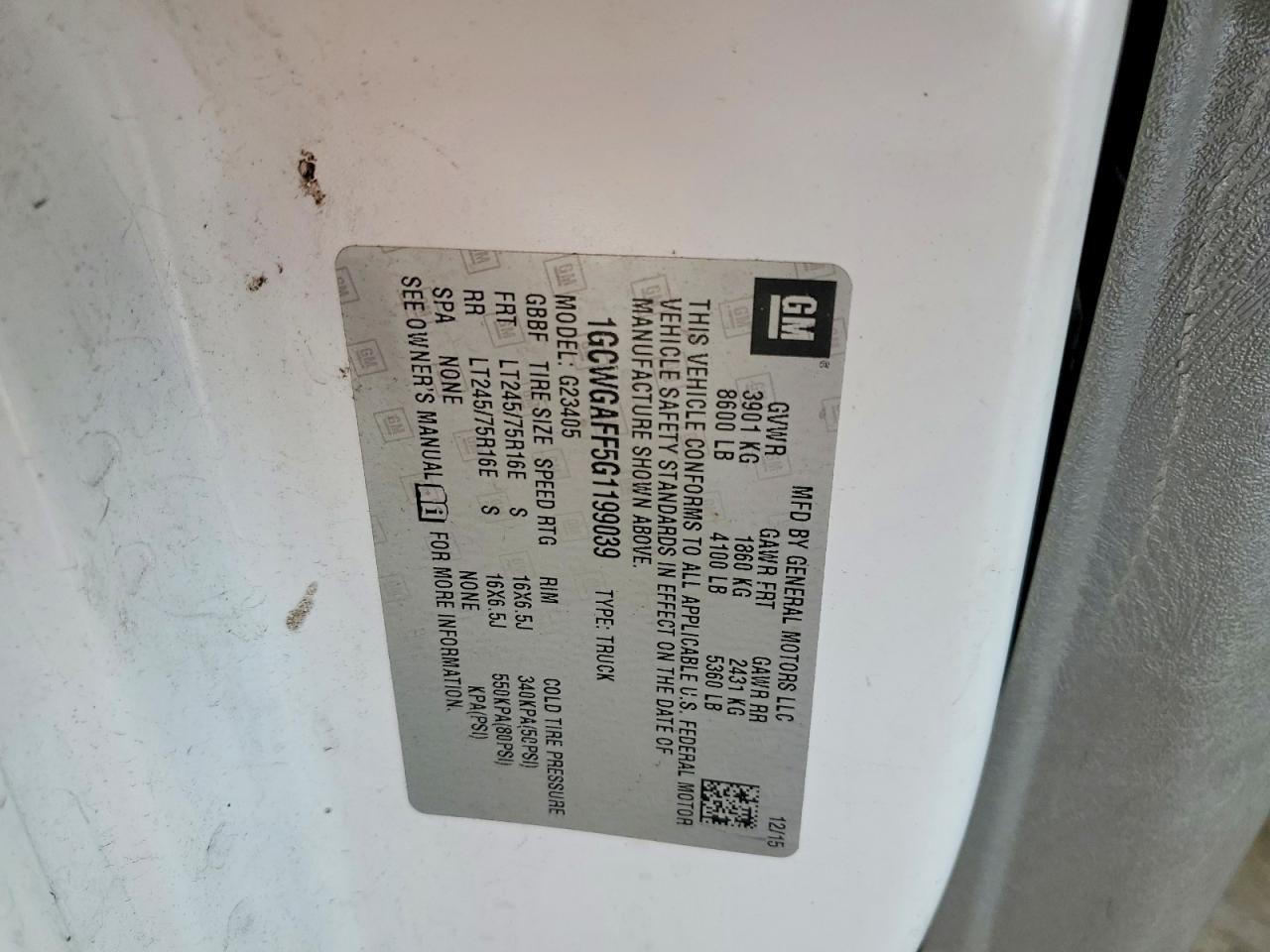 2016 Chev Express VIN 1GCWGAFF5G1199039 photo 12