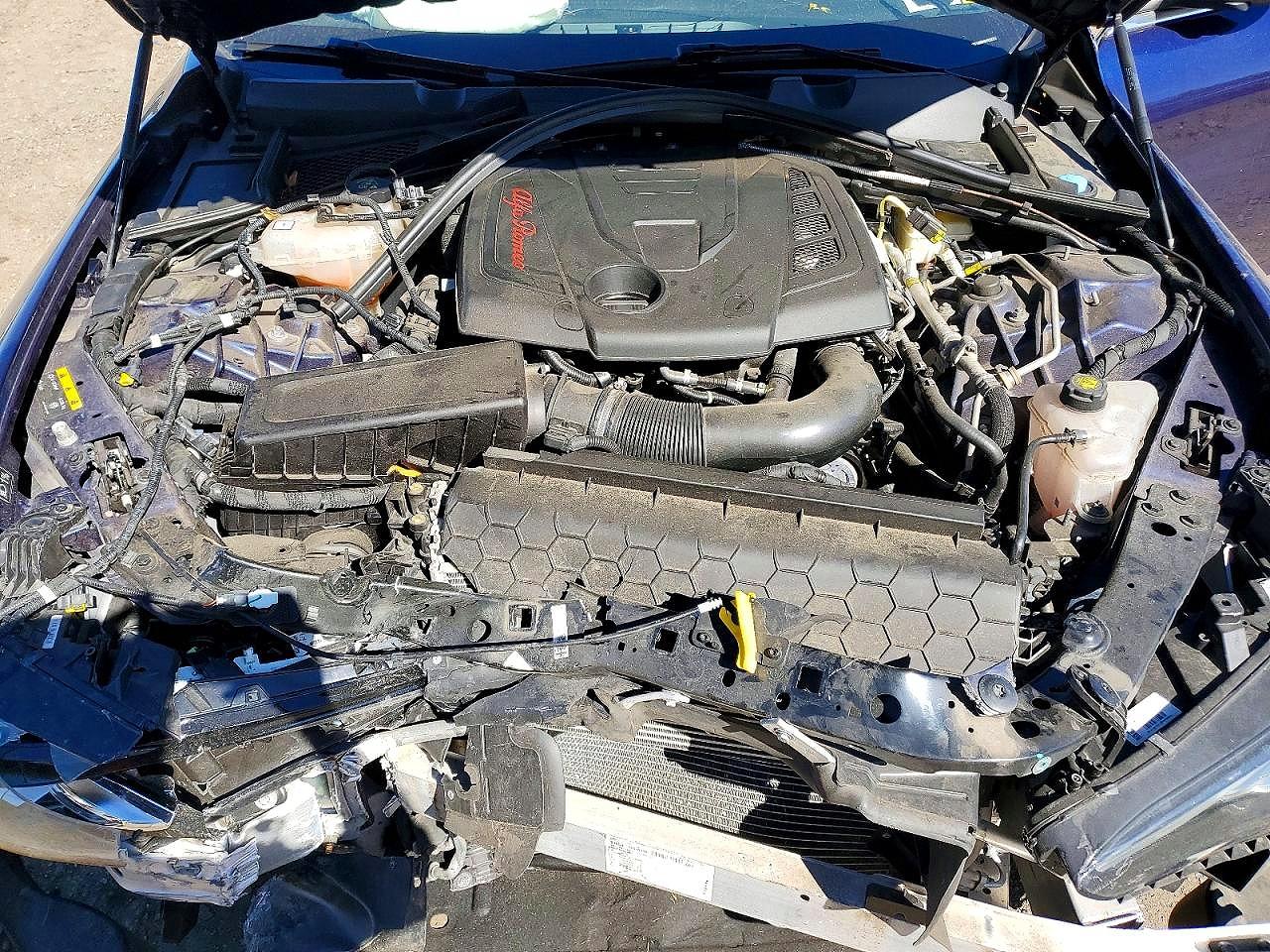 2019 Alfa Giulia VIN ZARFANBN0K7622062 photo 11