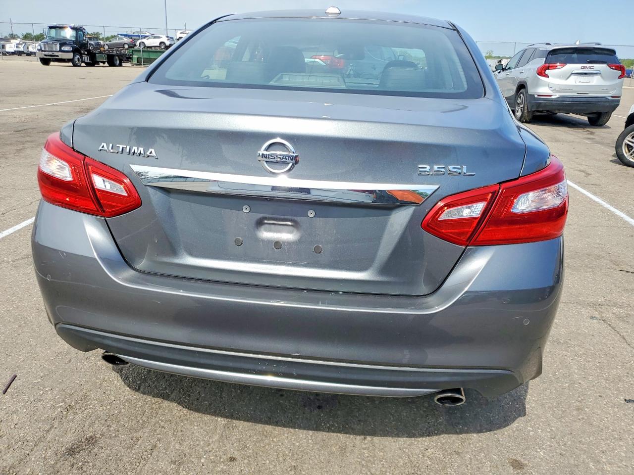 2017 Nissan Altima VIN 1N4BL3AP3HC181690 photo 6