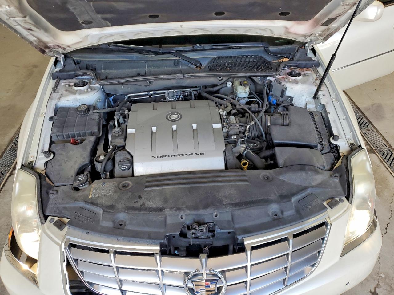 2009 Cadillac Dts VIN 1G6KD57Y19U148527 photo 11