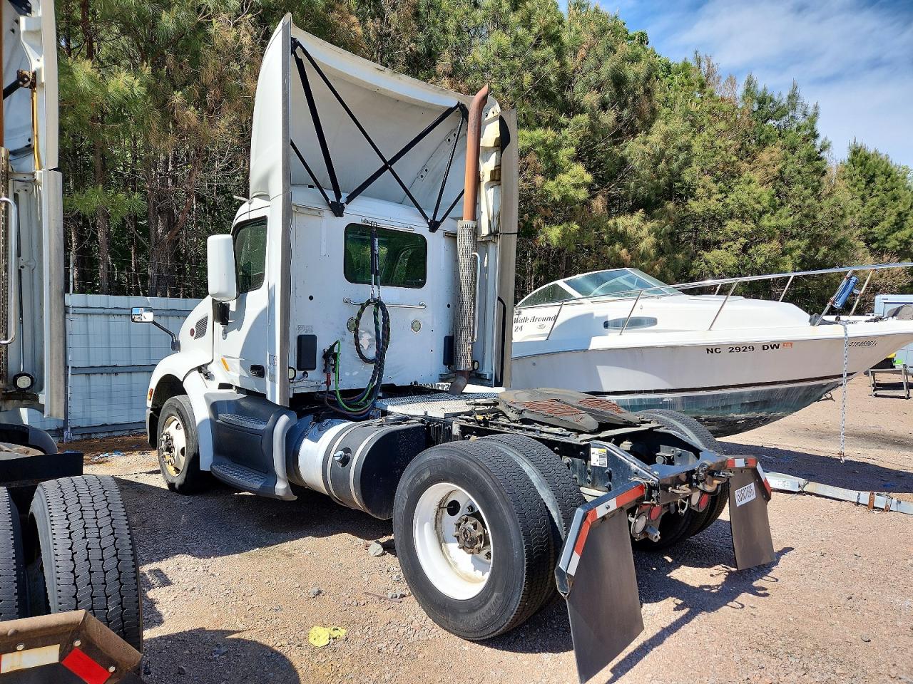 2017 PETERBILT All other VIN 1XPBA48X6HD428494 photo 3