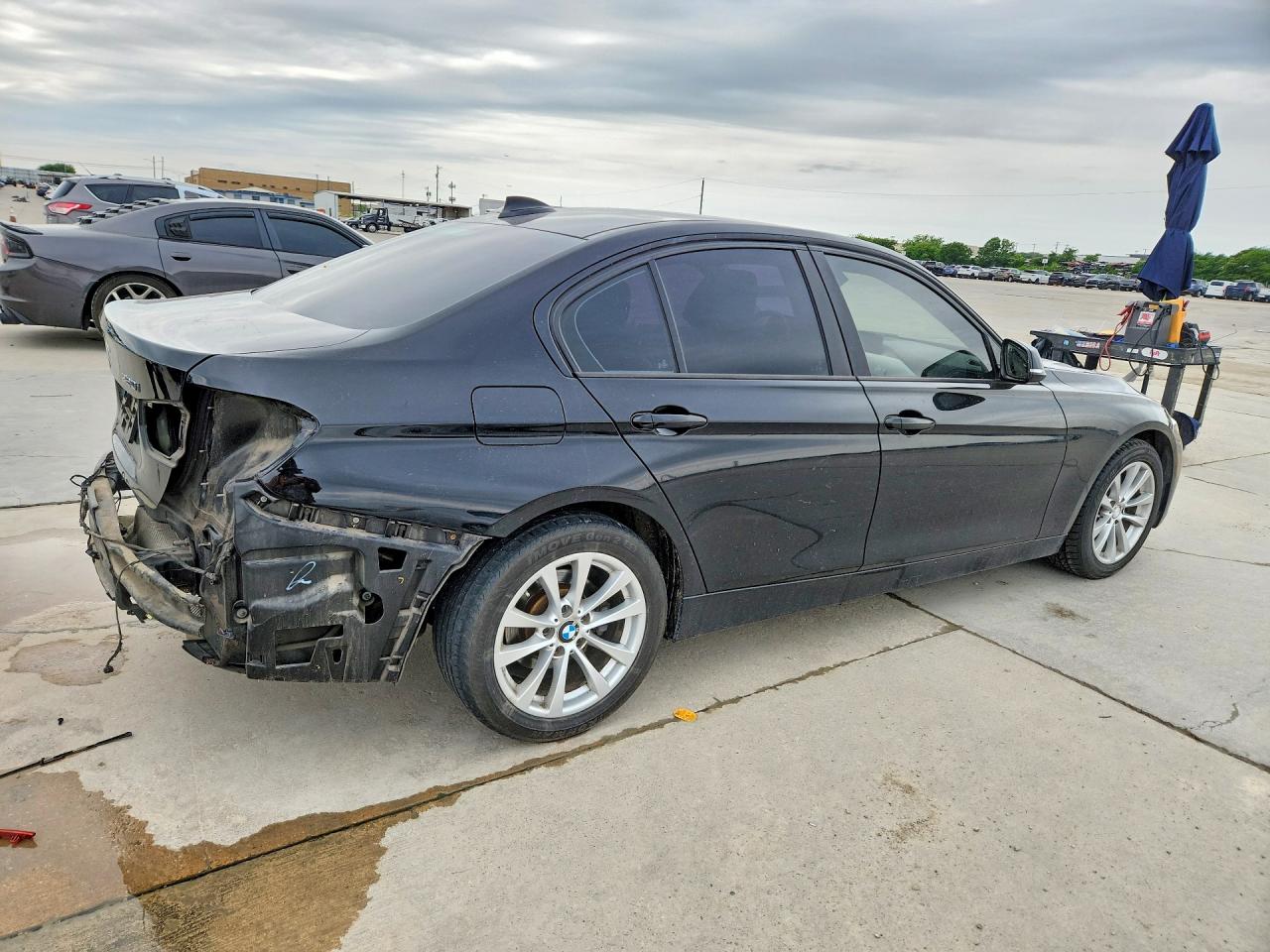 2016 BMW 3 series VIN WBA8E5G58GNU21770 photo 3