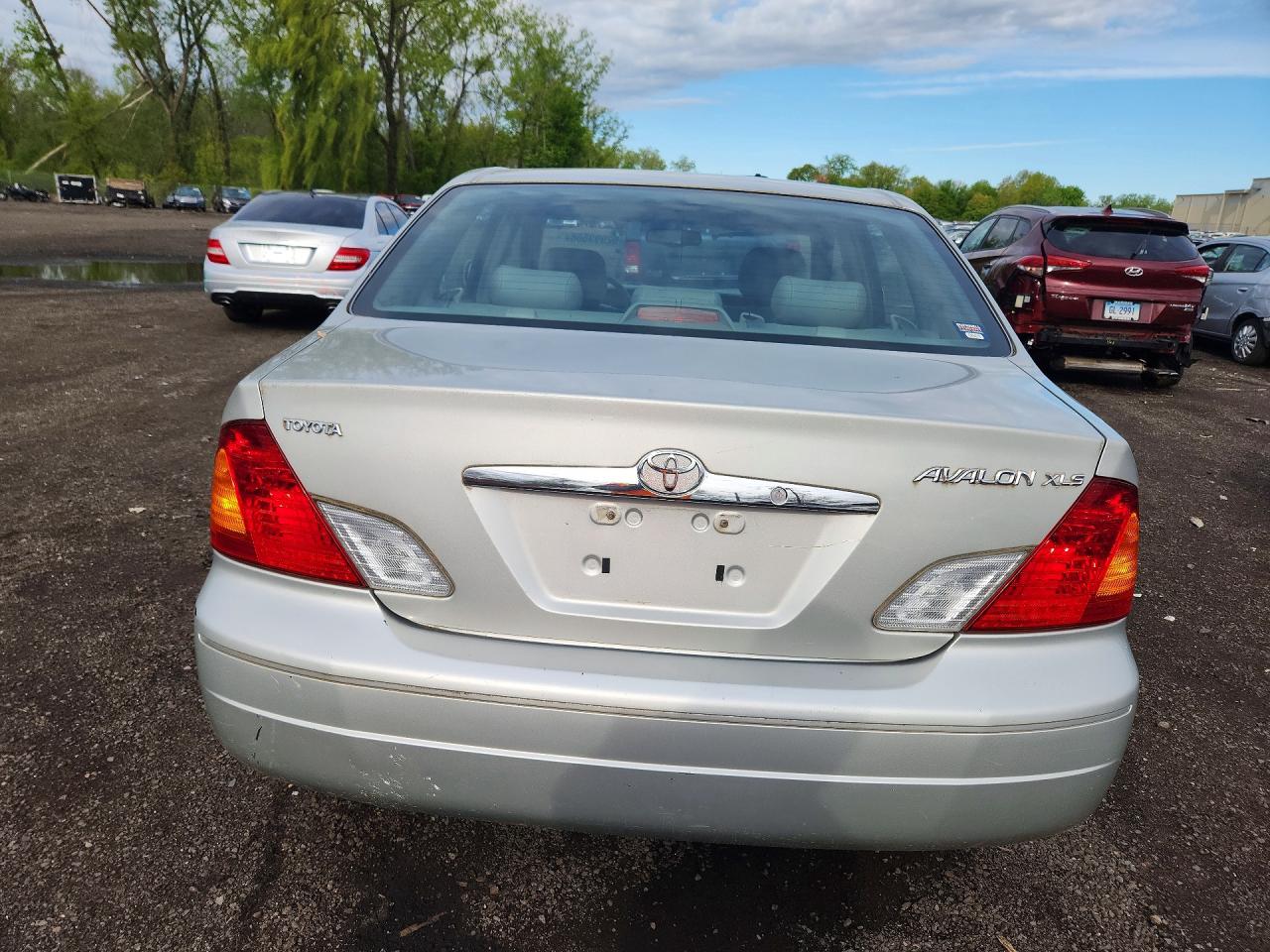 2001 Toyota Avalon VIN 4T1BF28B31U181786 photo 6