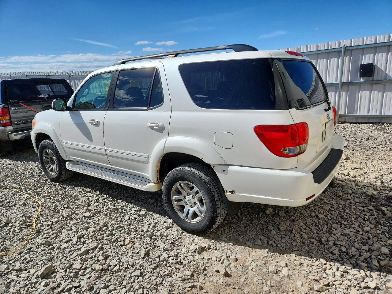 2006 Toyota Sequoia VIN 5TDBT44A96S257867 photo 2