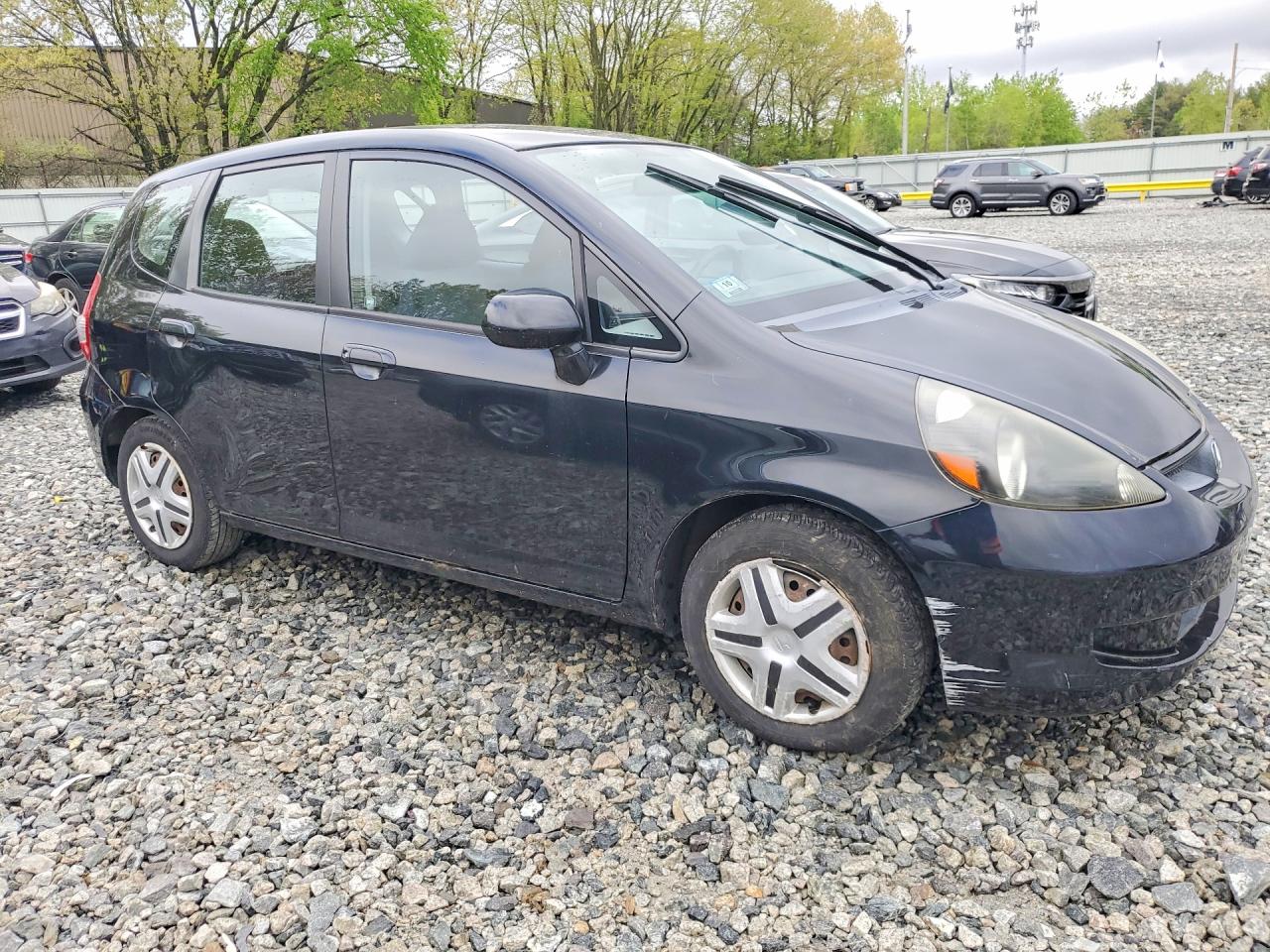 2008 Honda Fit VIN JHMGD37428S005082 photo 4