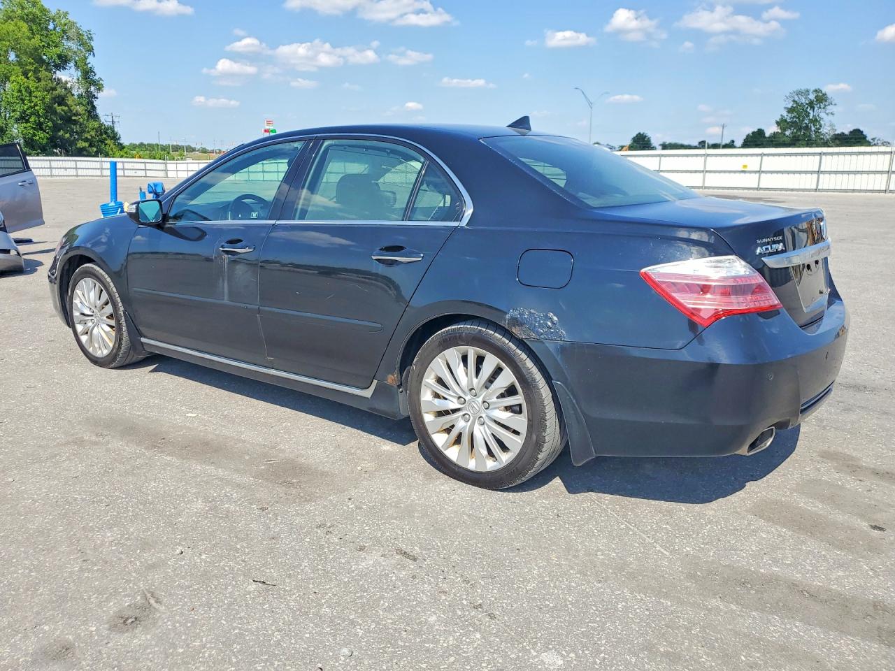 2012 Acura Rl VIN JH4KB2F65CC000202 photo 2