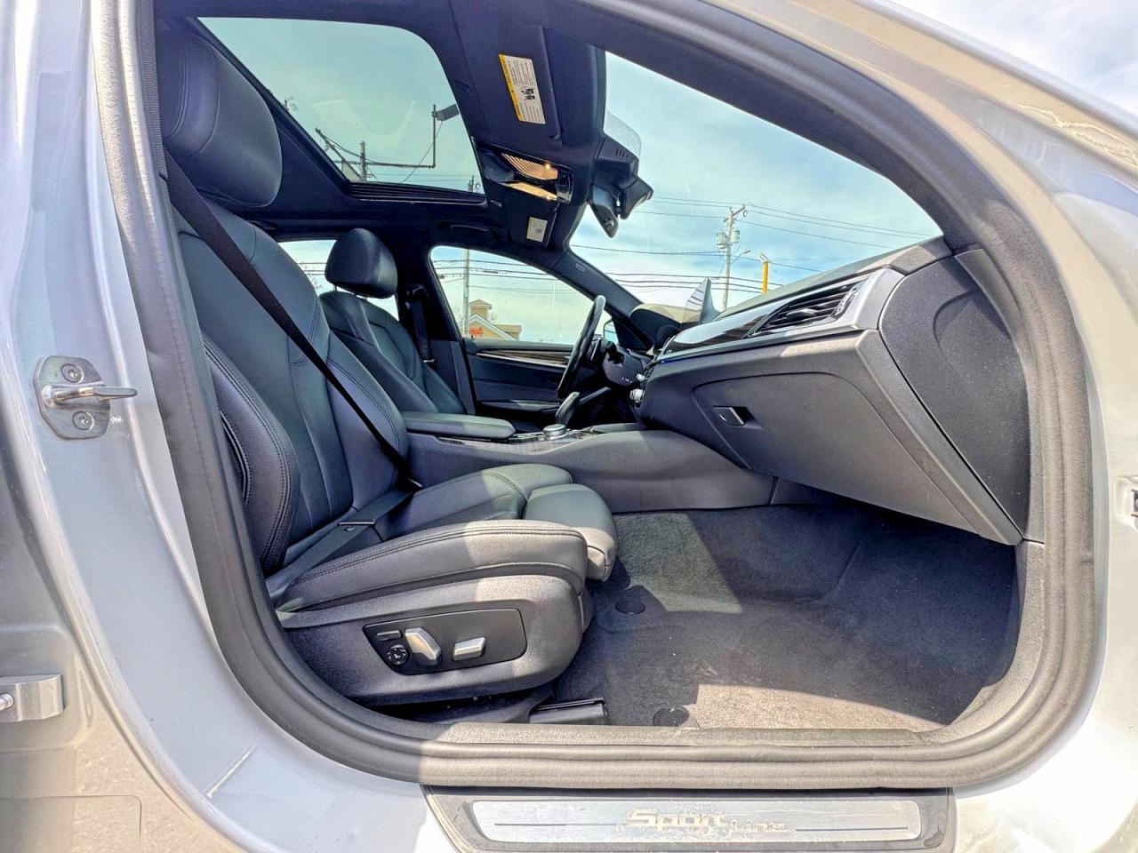 2019 BMW 5 series VIN WBAJA5C51KBX87048 photo 5