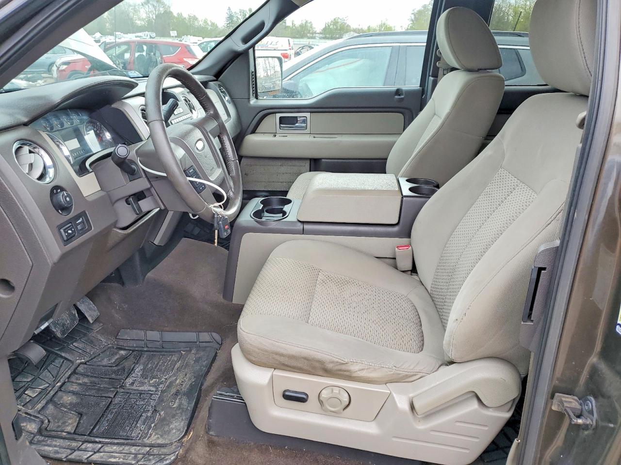2009 Ford F150 super VIN 1FTRX14889KC35661 photo 7