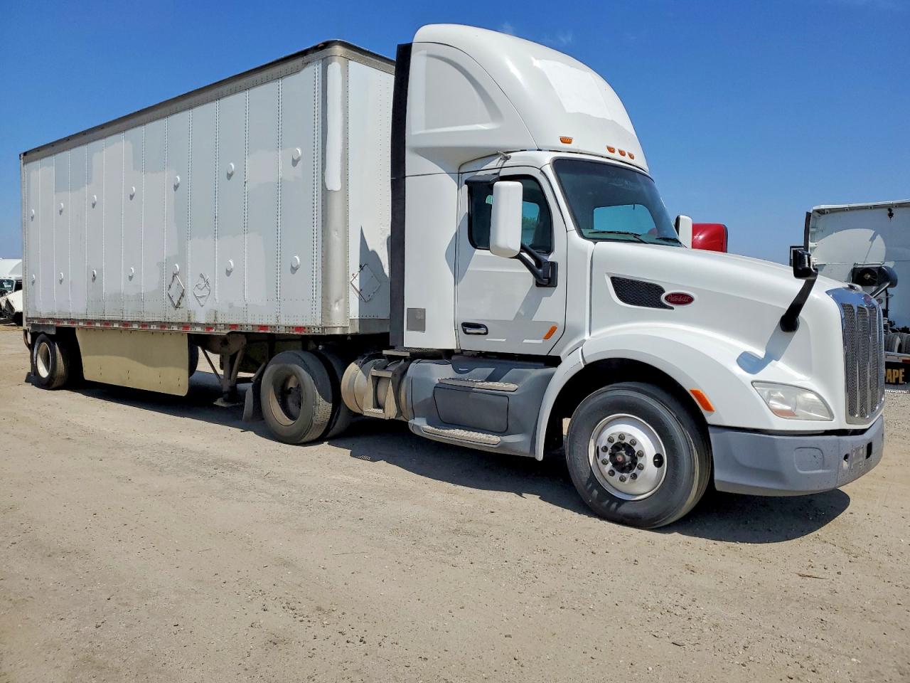 2017 PETERBILT All other VIN 1XPBA48X6HD428530 photo 1