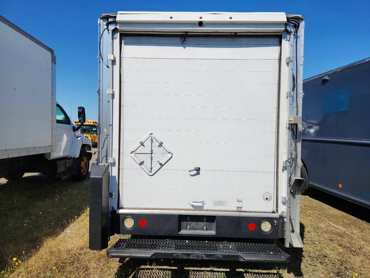 2018 Isuzu All models VIN JALB4T178J7W00153 photo 6