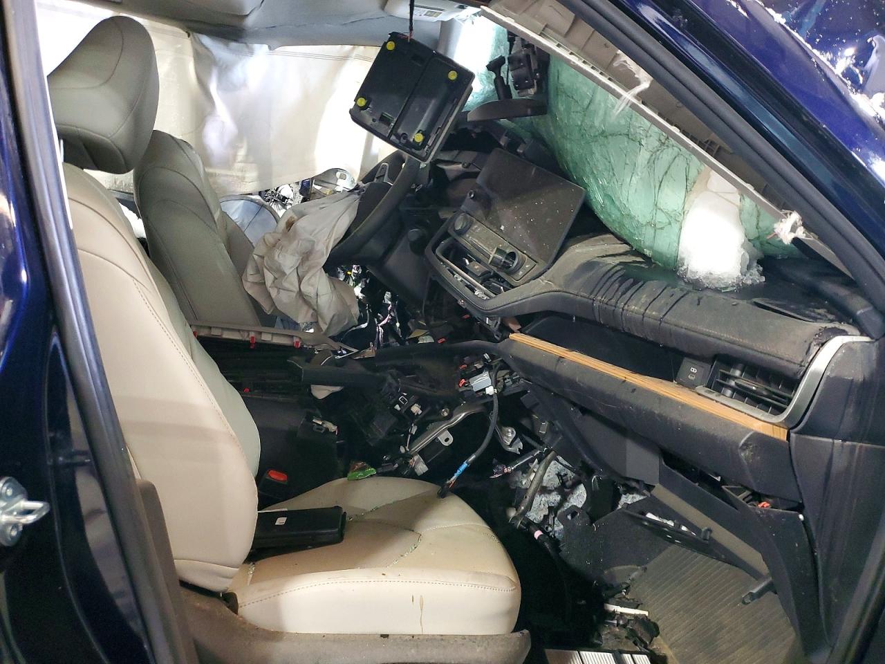 2025 Toyota All other VIN 5TDACAB53SS033584 photo 7
