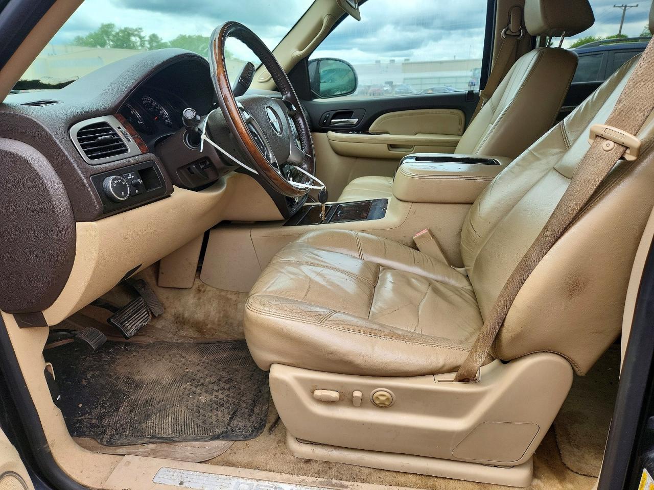 2008 GMC Yukon dena VIN 1GKFK63868J196299 photo 7