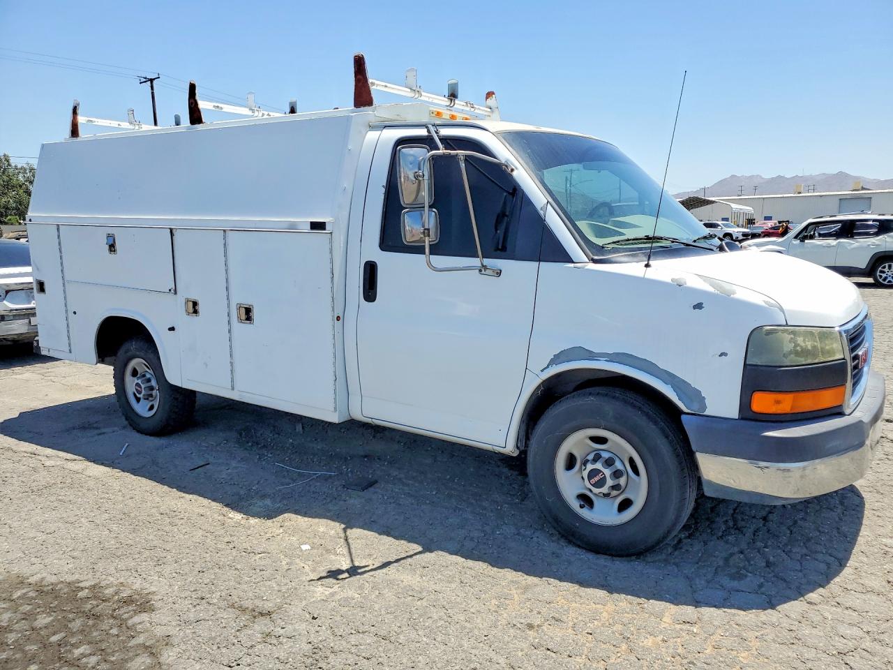 2006 GMC Savana VIN 1GDHG31U361258660 photo 4