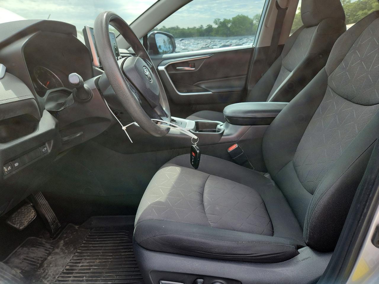 2019 Toyota Rav4 VIN 2T3W1RFV9KC022402 photo 7