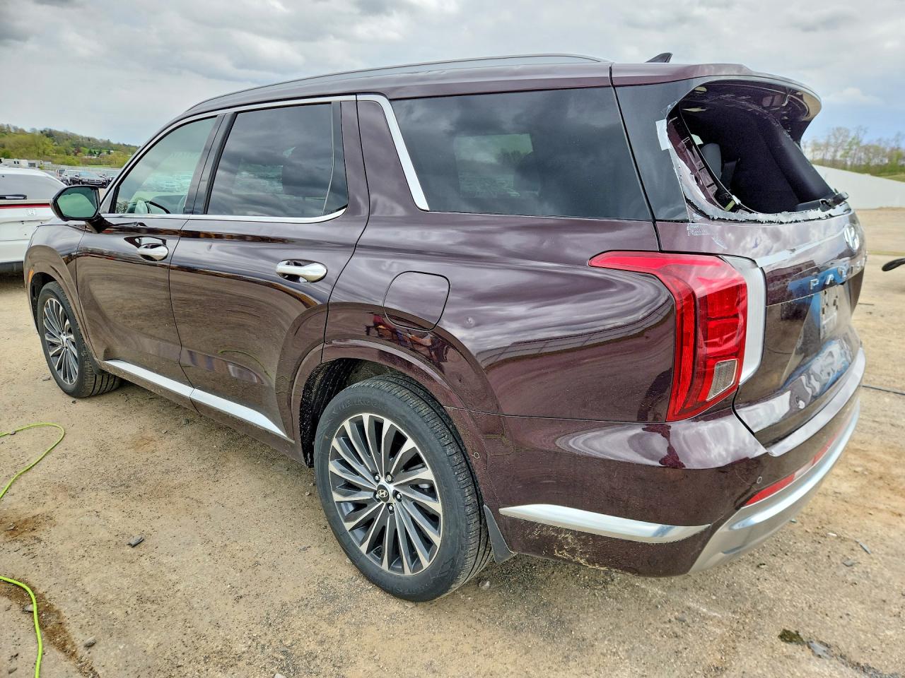 2024 Hyundai Palisade VIN KM8R7DGE7RU648223 photo 2