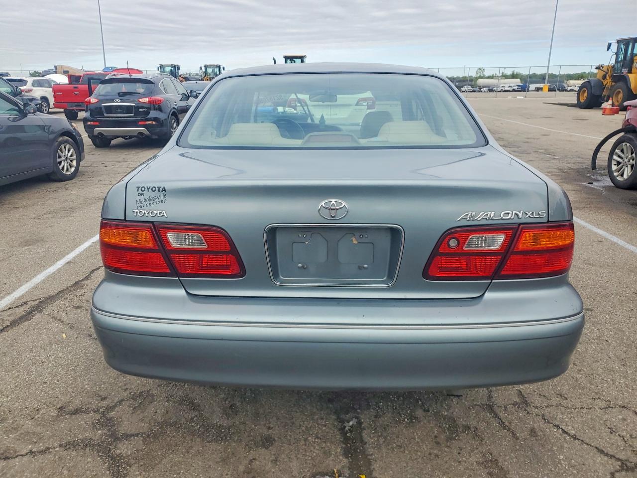 1999 Toyota Avalon VIN 4T1BF18B3XU322312 photo 6