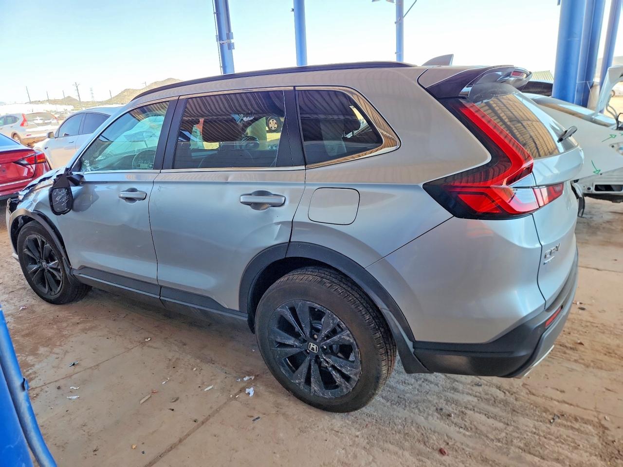 2024 Honda Crv VIN 5J6RS6H97RL025085 photo 2