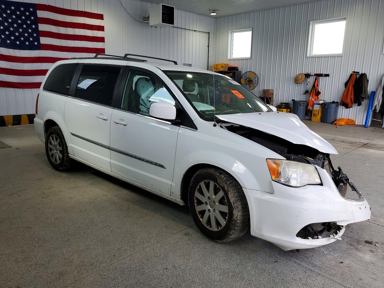 2014 Chrysler Minivan VIN 2C4RC1BGXER342664 photo 4