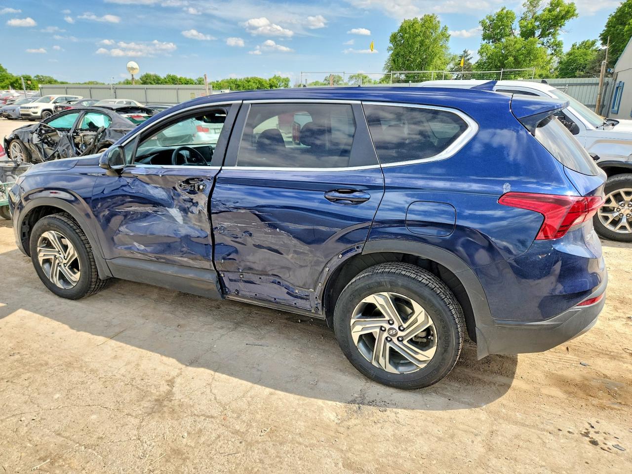 2021 Hyundai Santa fe VIN 5NMS1DAJ3MH350409 photo 2