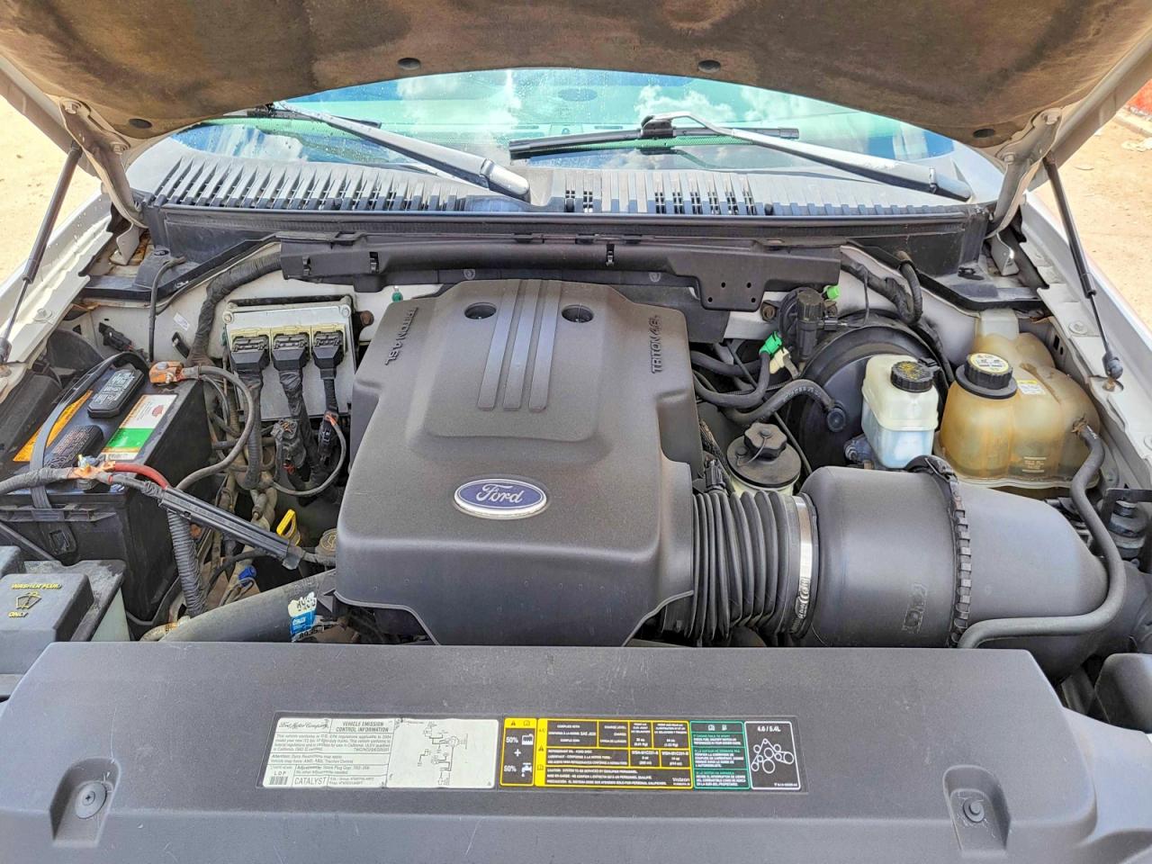 2004 FORD Expedition VIN 1FMRU13W64LB74351 photo 7