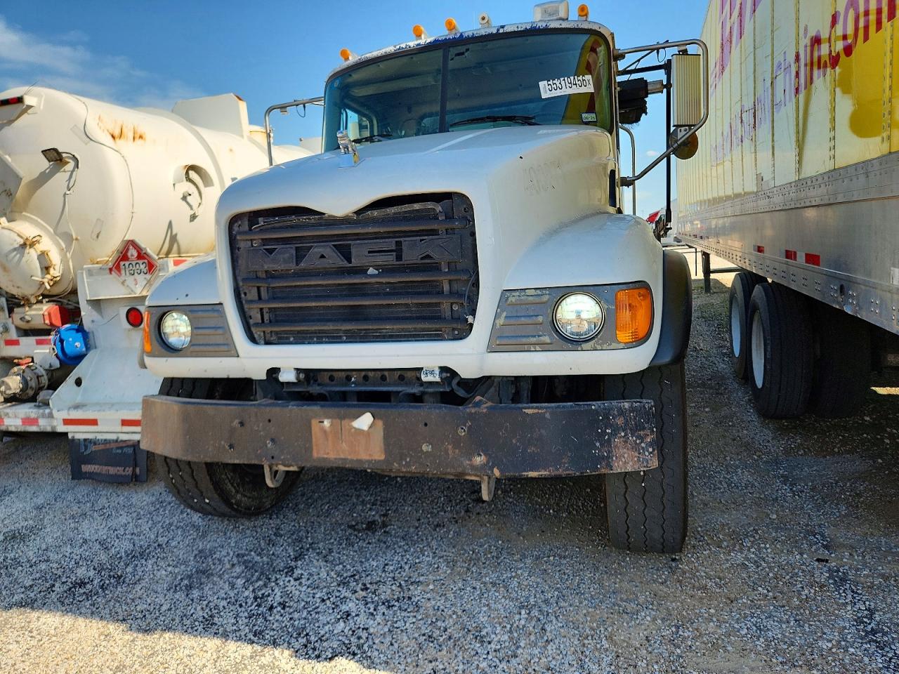 2007 MACK All other VIN 1M2AG11C57M063902 photo 9