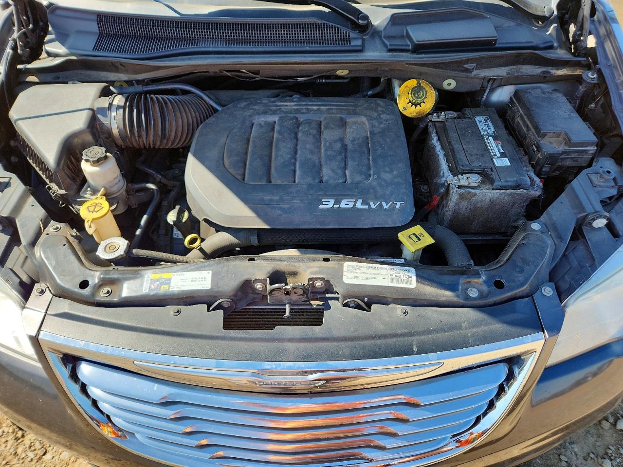 2015 Chrysler Minivan VIN 2C4RC1GG2FR506225 photo 12