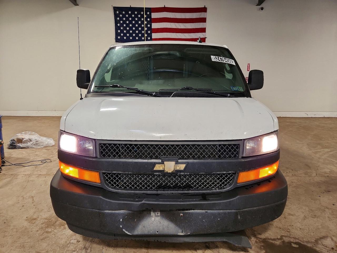 2020 CHEV Express VIN 1GCWGAFP9L1179699 photo 5