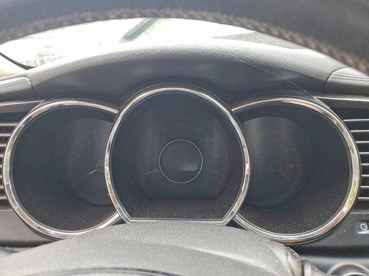 2011 Kia Optima VIN KNAGN4A79B5173876 photo 9