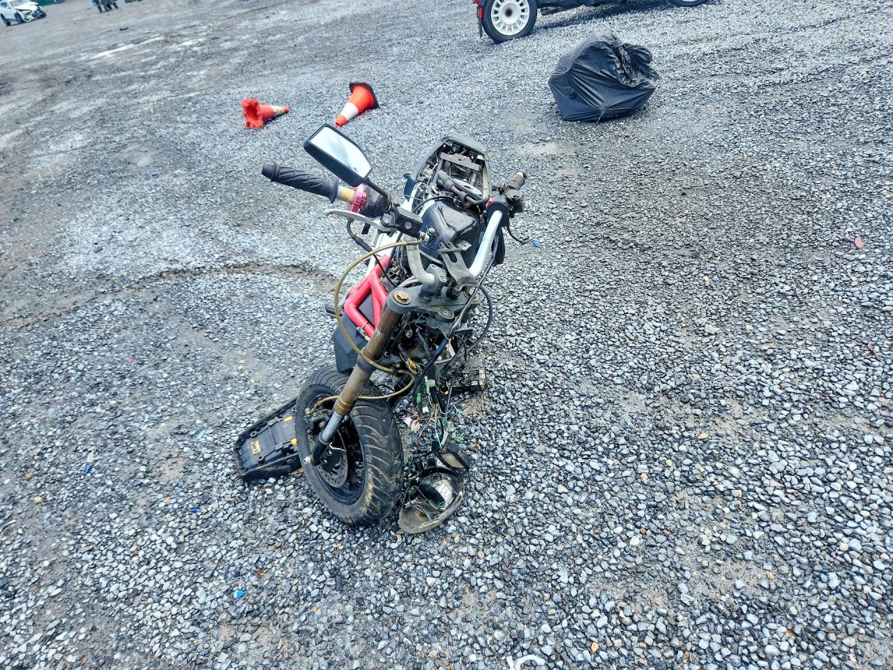 2020 Scooter VIN LL0TCKPJ1LY706064 photo 2