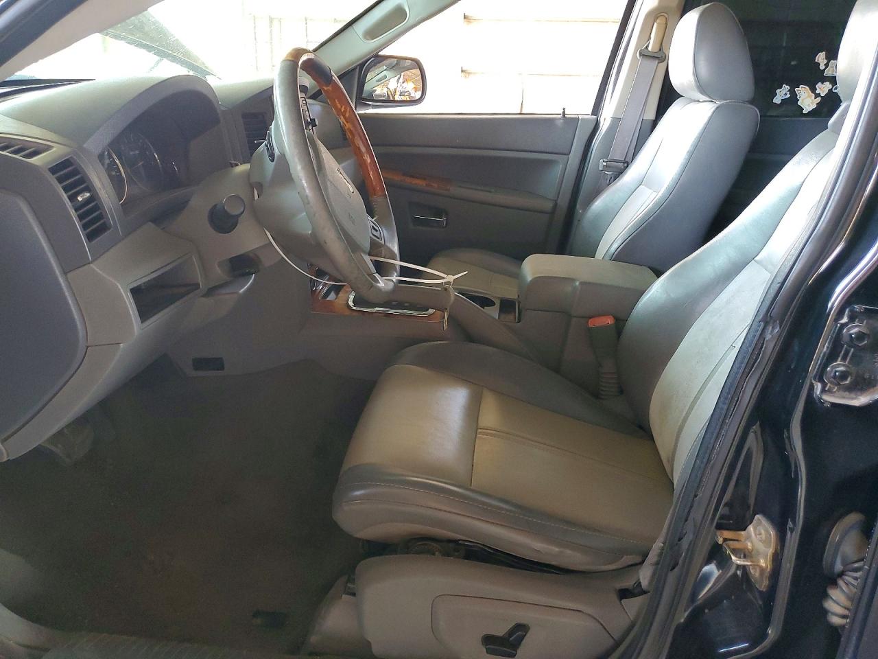 2006 Jeep Cherokee VIN 1J8HS68286C251774 photo 7