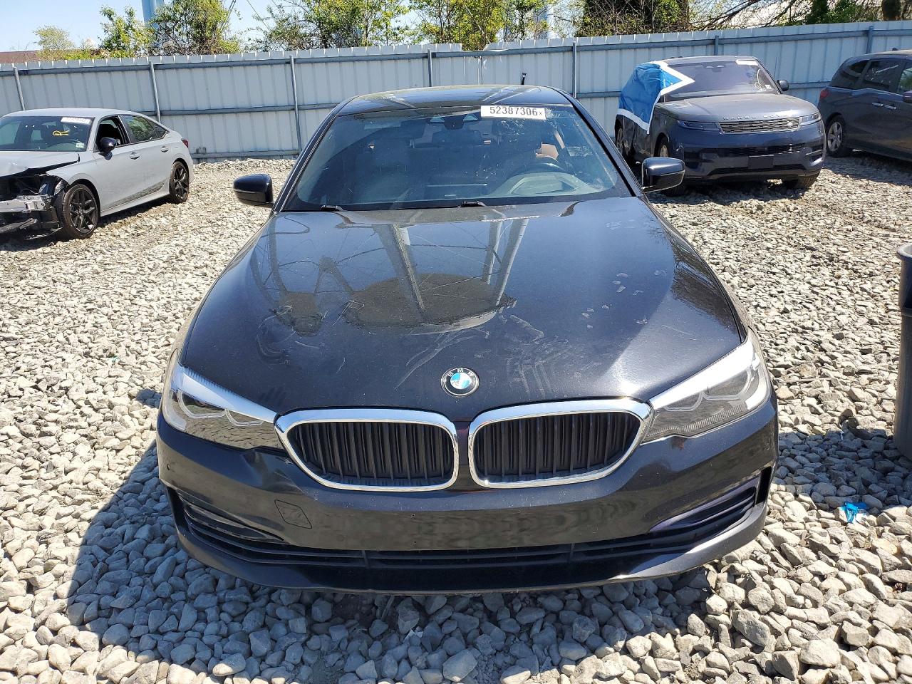 2018 BMW 5 series VIN WBAJE7C5XJWC55453 photo 5