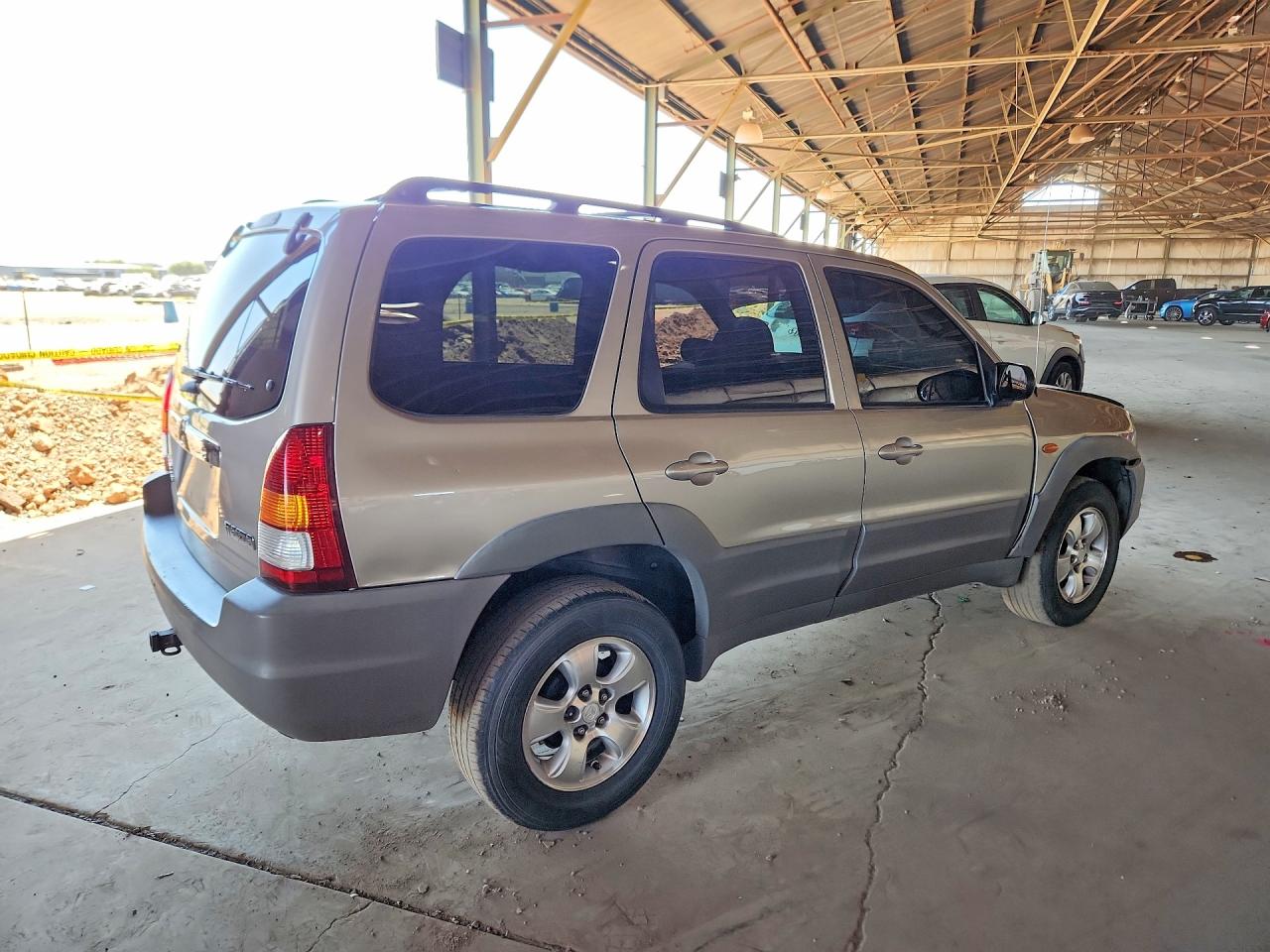 2001 Mazda Tribute VIN 4F2YU06131KM46219 photo 3