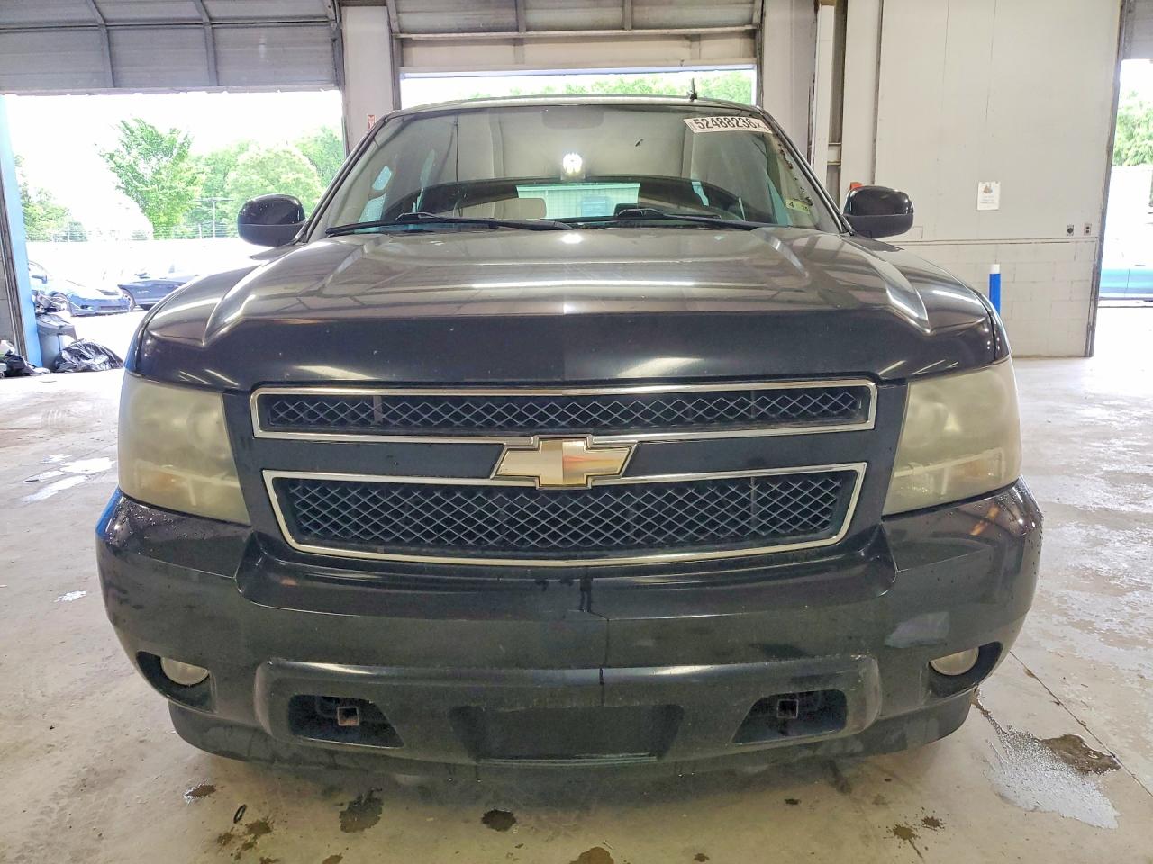 2011 Chevrolet Suburban VIN 1GNSKJE37BR189943 photo 5