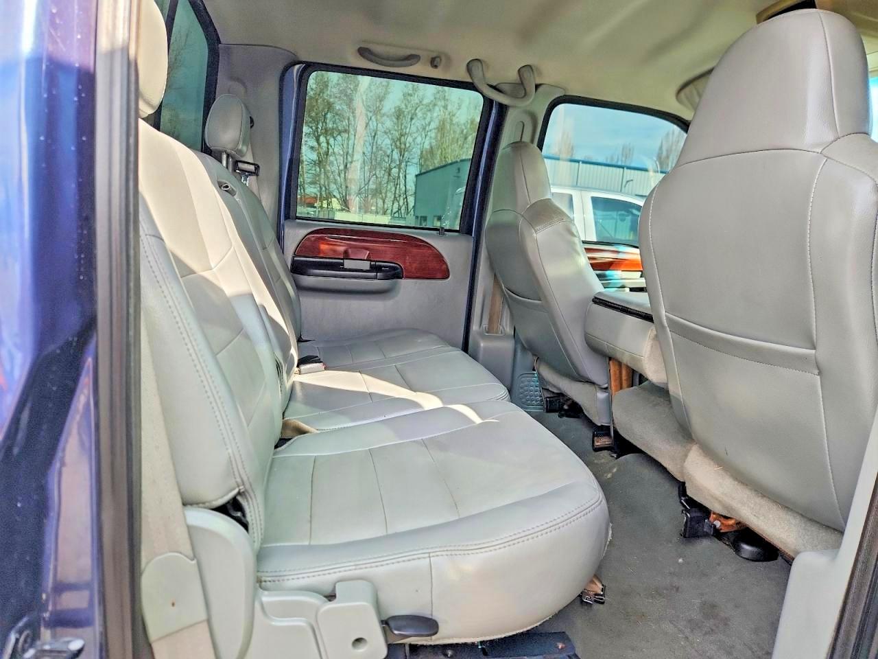2006 Ford F250 VIN 1FTSW21P06EC31703 photo 10