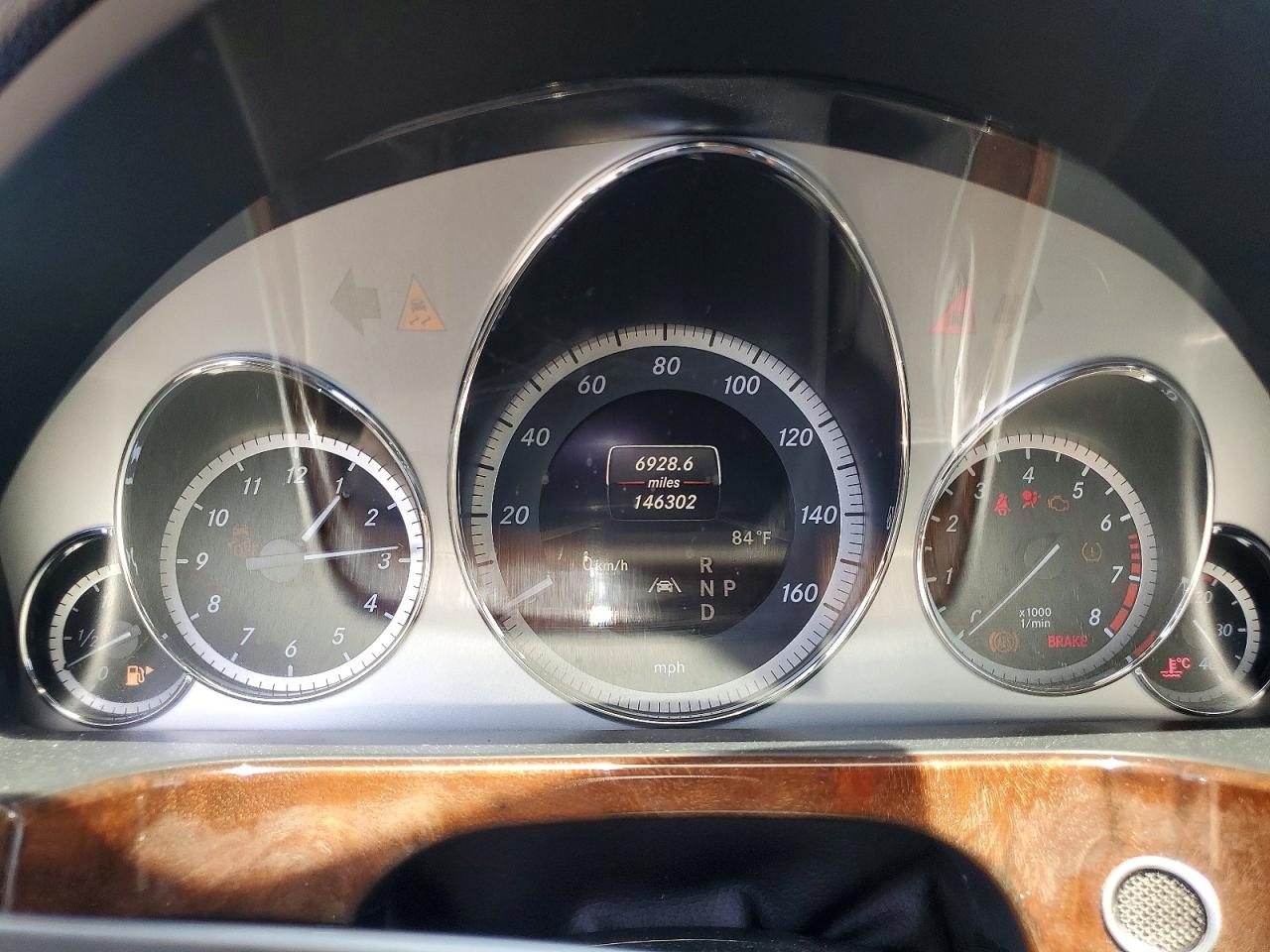 2013 MERCEDES-BENZ E-class VIN WDDHF9BBXDA728676 photo 9