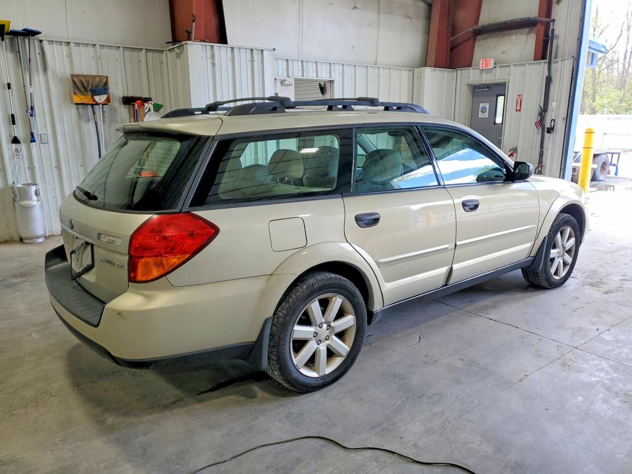 2006 SUBARU LEGACY VIN 4S4BP61C367357720 photo 3