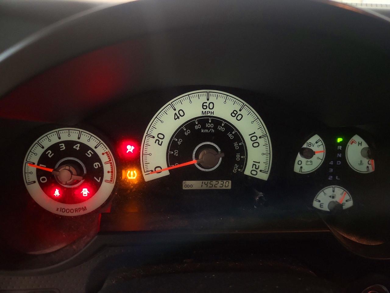 2011 Toyota Fj cruiser VIN JTEBU4BF6BK114027 photo 9