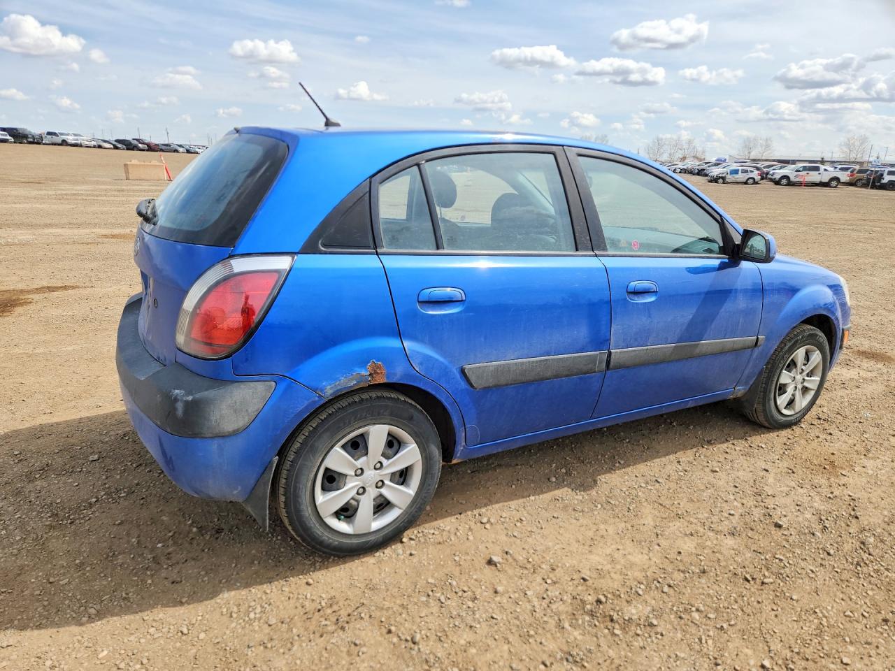 2009 KIA Rio VIN KNADE243896568314 photo 3