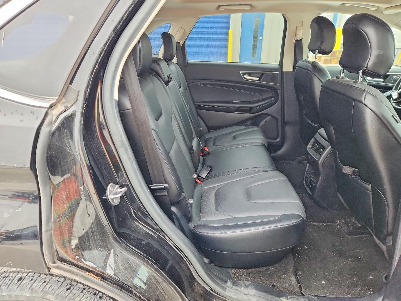 2018 Ford Edge VIN 2FMPK3K93JBC26647 photo 11