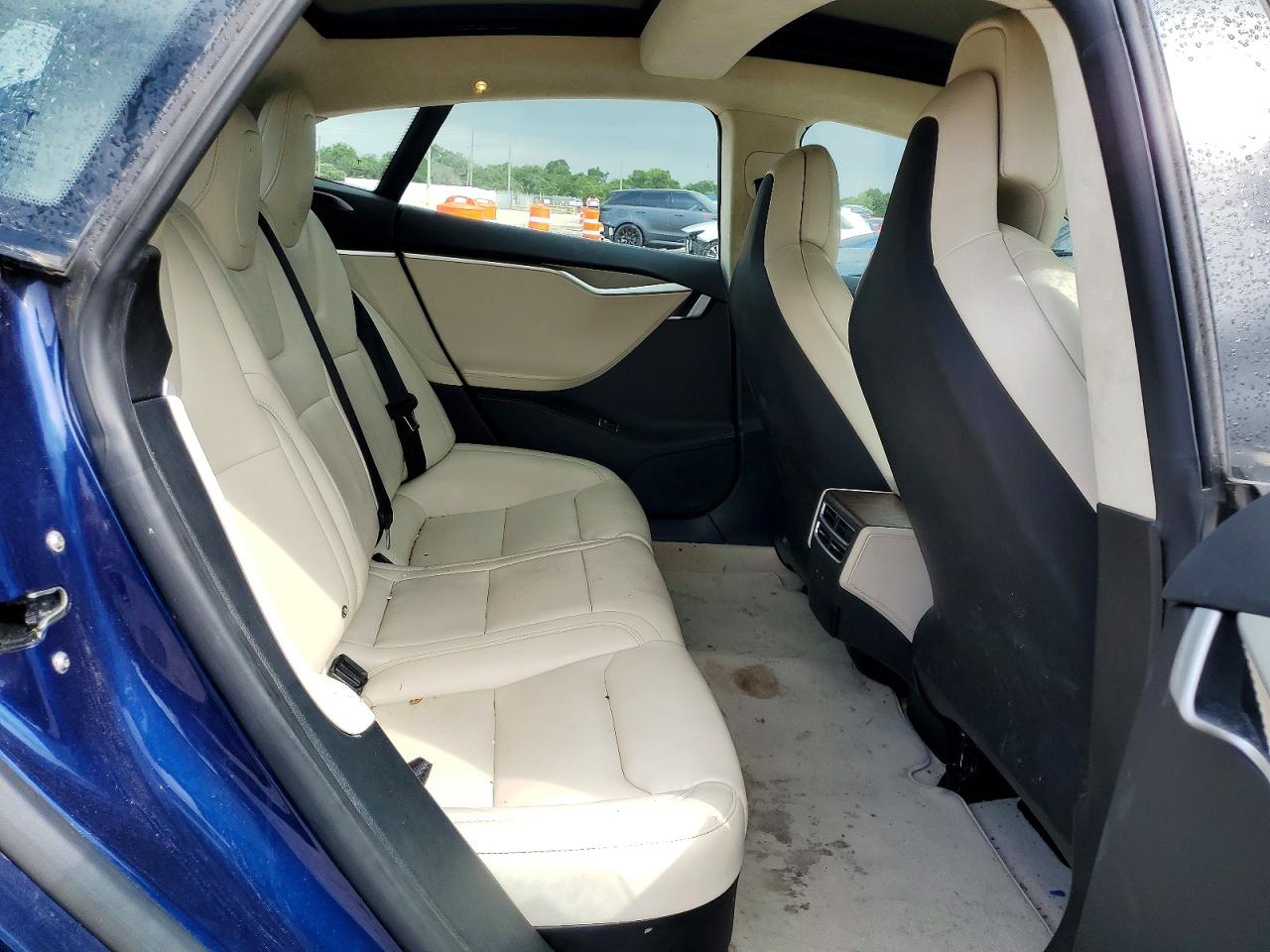 2017 Tesla Model s VIN 5YJSA1E27HF221484 photo 10