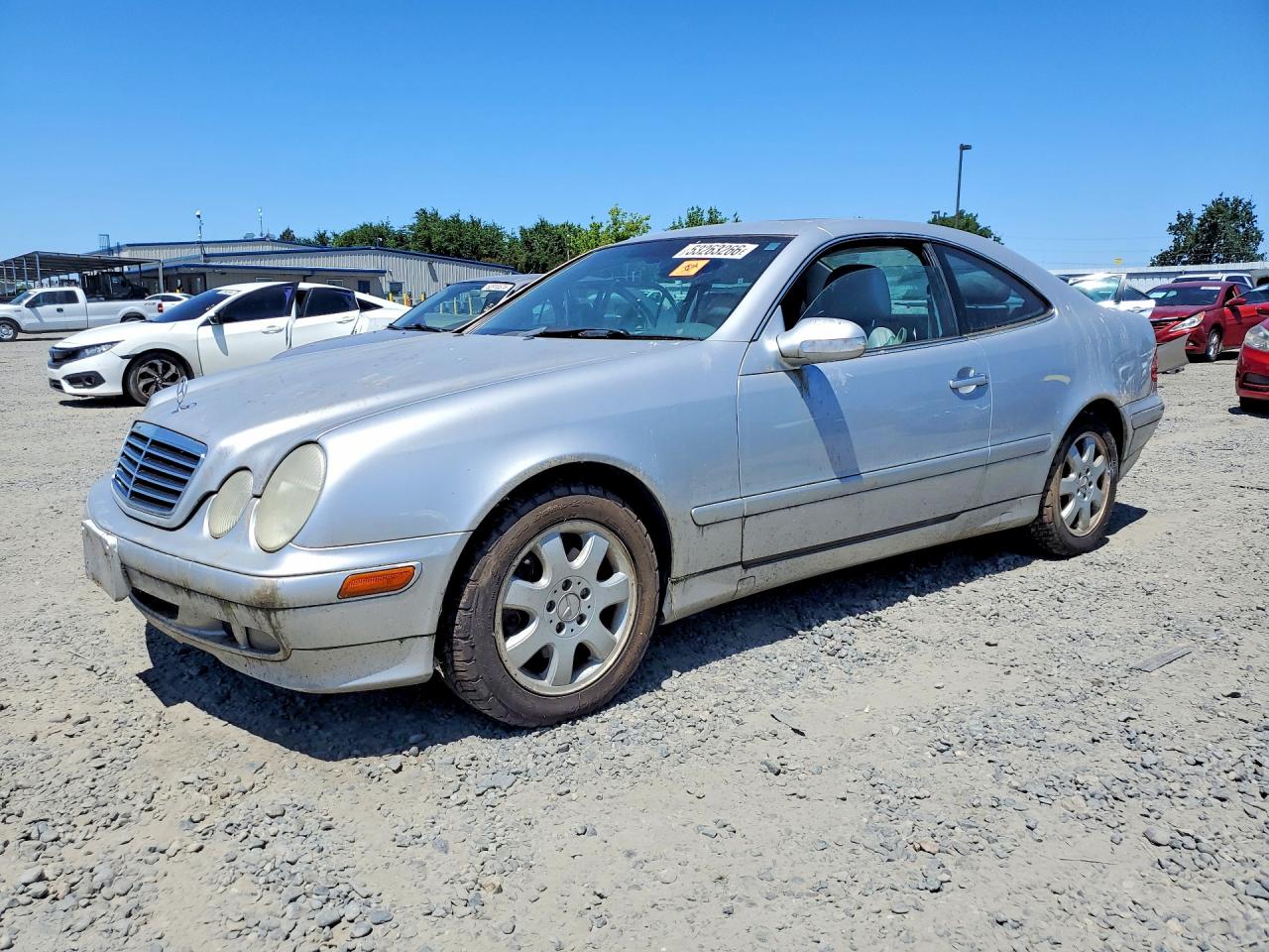 2002 Mercedes-Benz Clk-class VIN WDBLJ65G52T128169 photo 1