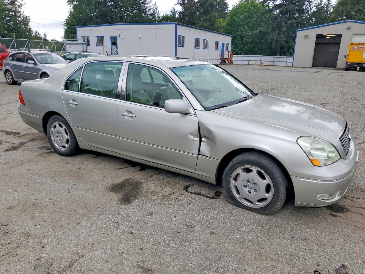2001 Lexus Ls430 VIN JTHBN30F110013811 photo 4