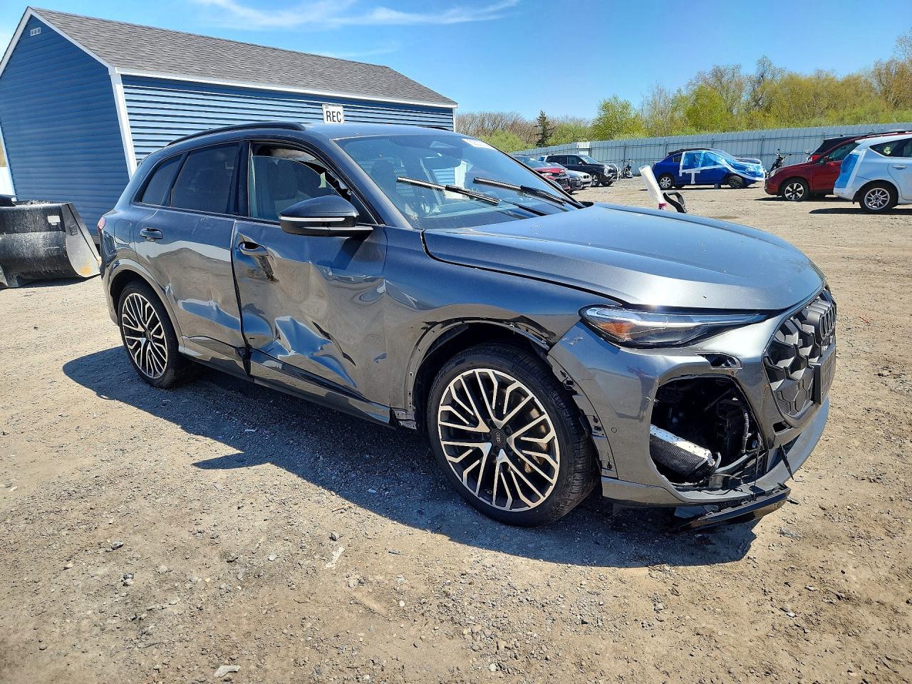 2025 Audi Sq5 VIN WA125AGU0S2022574 photo 4