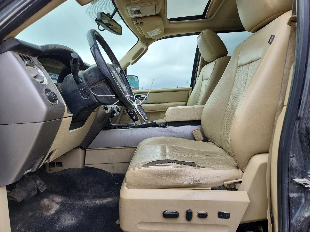 2017 FORD Expedition VIN 1FMJK2AT2HEA19324 photo 7