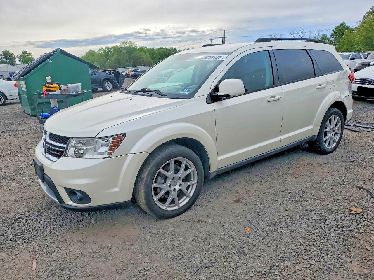 2013 Dodge Journey VIN 3C4PDDBG2DT566075 photo 1