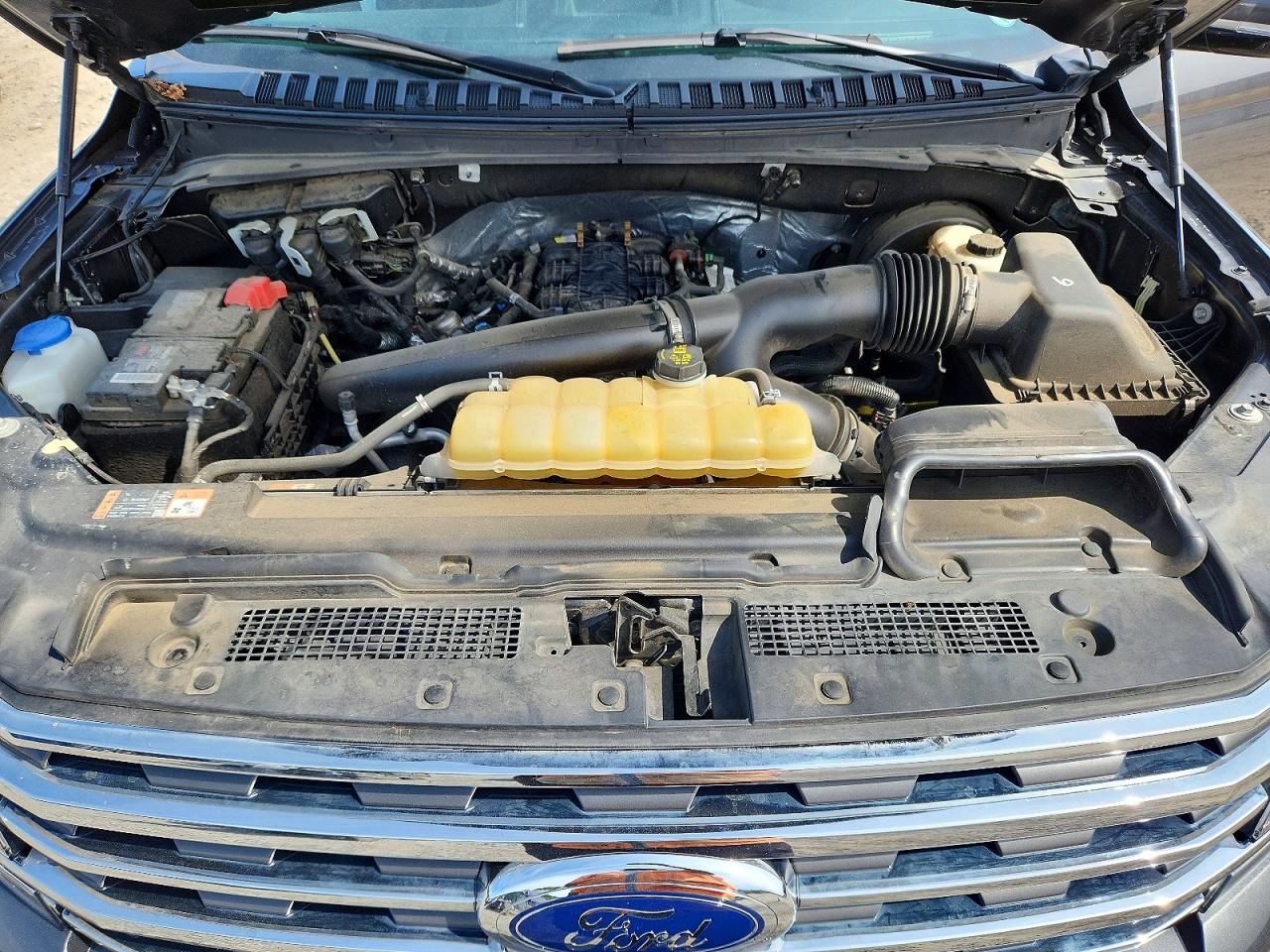 2021 Ford Expedition VIN 1FMJU1HT8MEA43566 photo 11