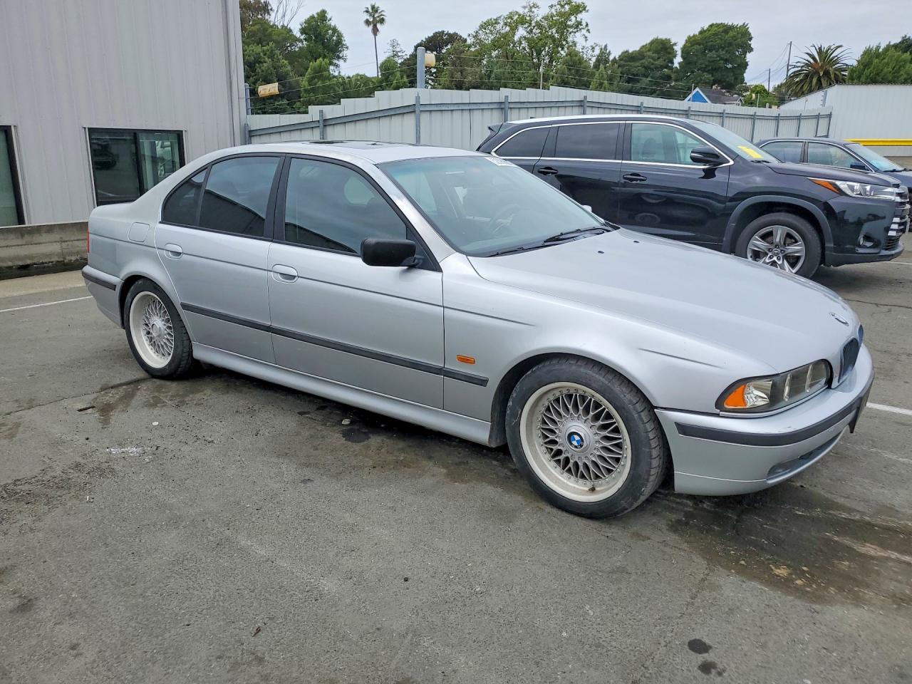 2000 BMW 5 series VIN WBADM6343YGU06491 photo 4