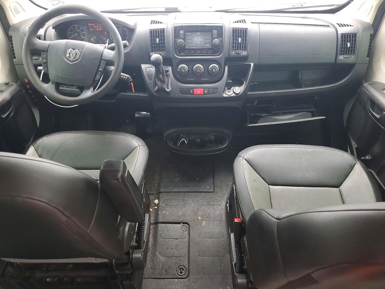2018 Ram Promaster VIN 3C6TRVBG0JE143363 photo 8
