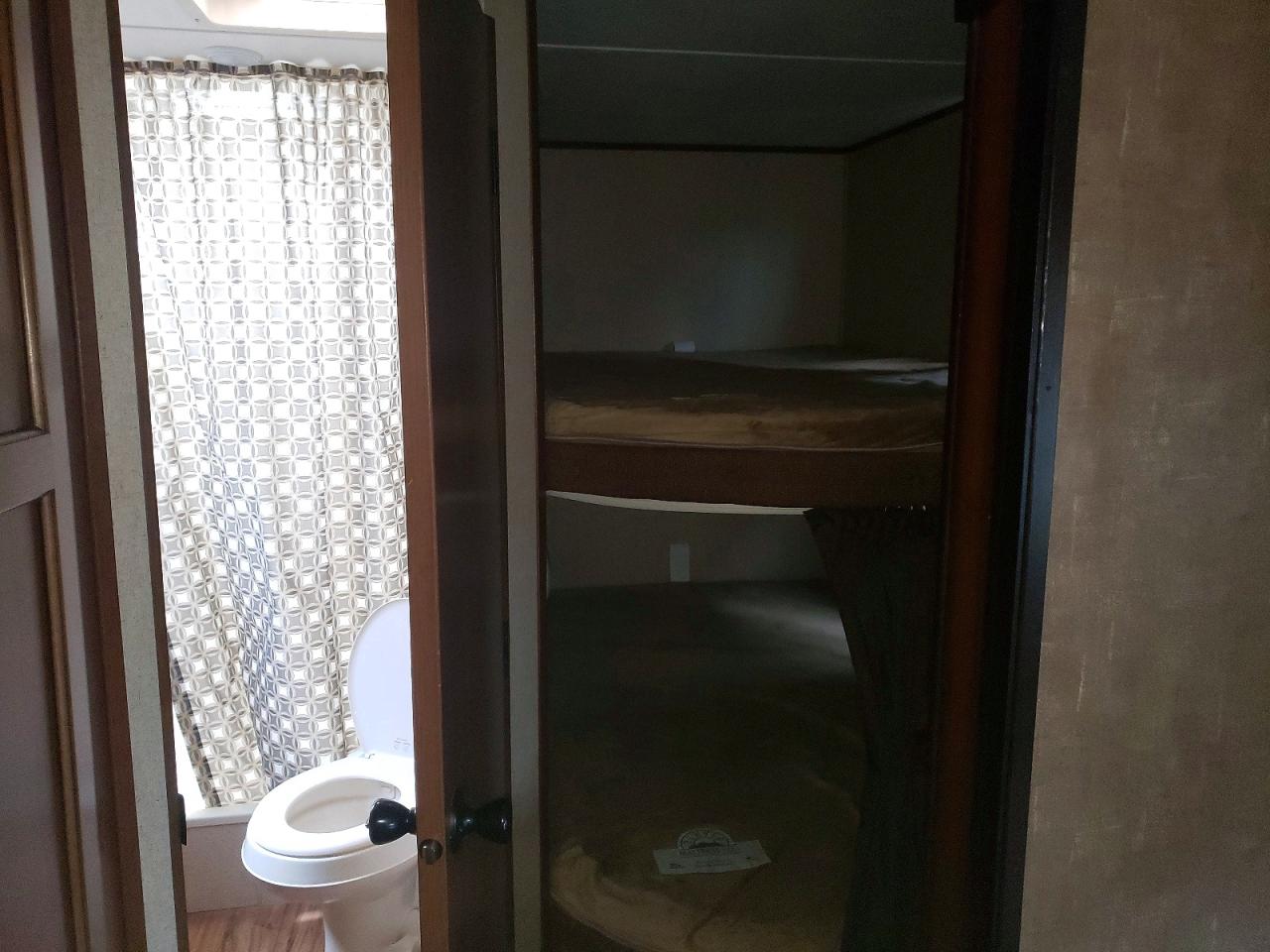 2016 JAYCO All models VIN 1UJBJ0BR8G17X0372 photo 9
